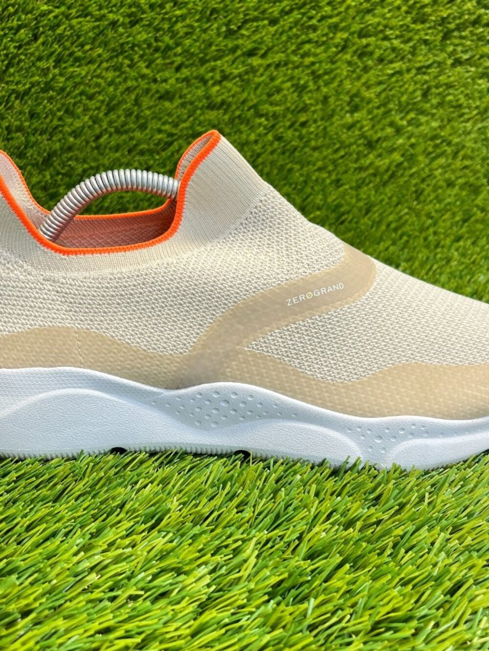 Cole Haan Zerogrand Radiant Womens Size 11 Beige Casual Walking Shoes Sneakers